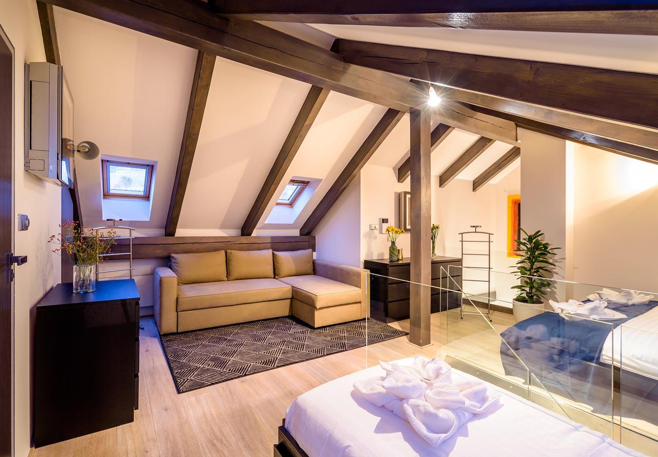 President Apt By Prague Castle, Views エクステリア 写真